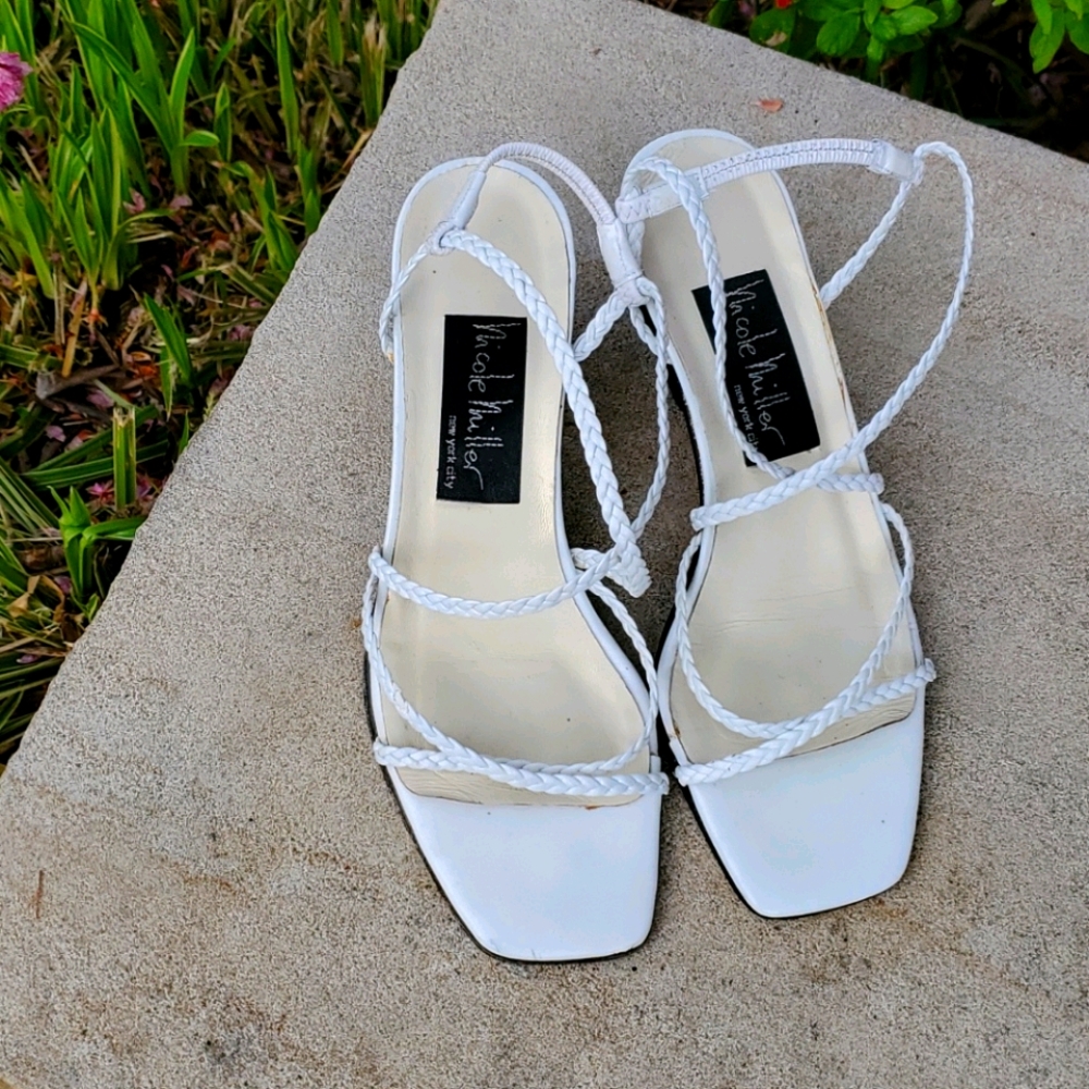 Nicole Miller white strappy sandals